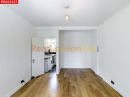 40, Tudor Close, Brixton Hill, London SW2 2AB