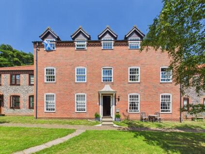 Runton House Close, West Runton, NR27