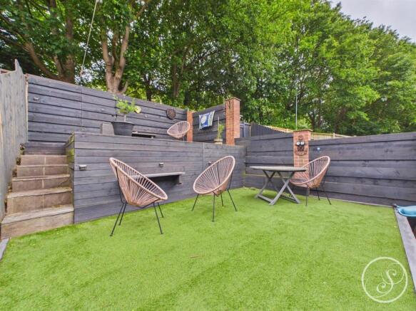 3 bed Town House for sale Image 4