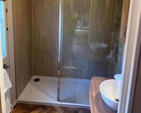 2 bed Lodge for sale Image 11