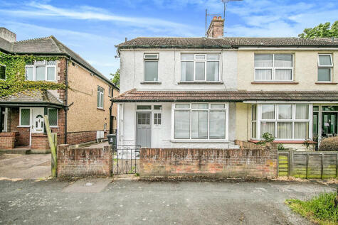 Oxford Crescent, Clacton-on-Sea, Essex, CO15