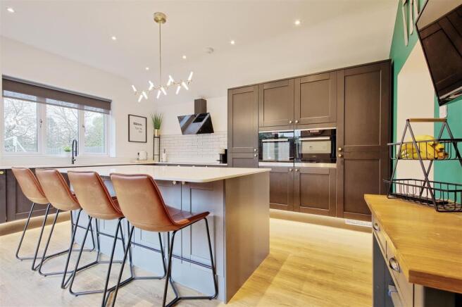 Kitchen 3.jpg