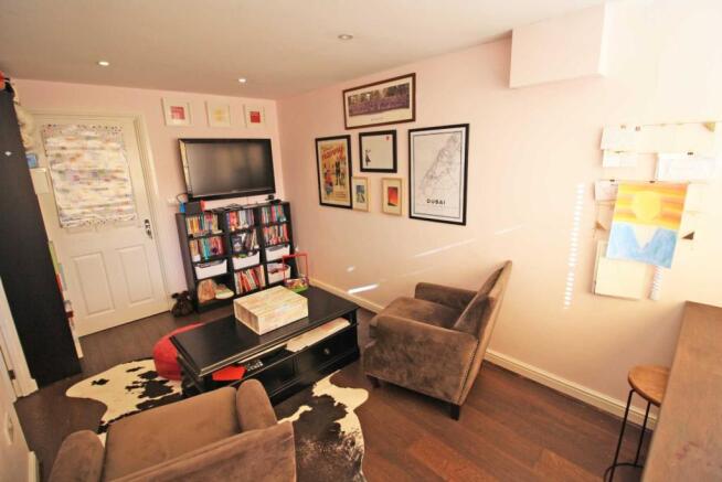 Photo 6