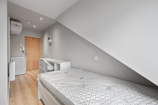 CS - Room 24, 30 Westland Road - C1 (1)