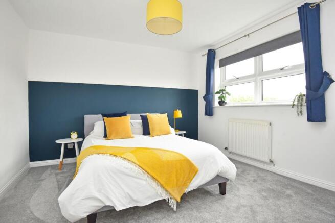 6 bed Detached for sale Image 12
