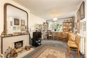 15, Buttermere Drive, London SW15 2HW