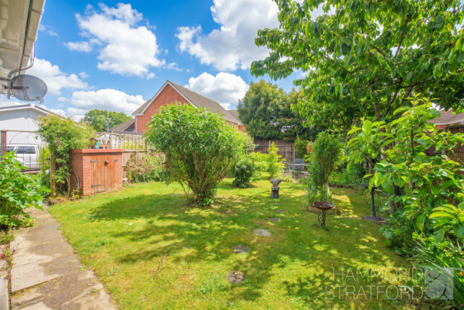 Bramble Close, Attleborough photo 4