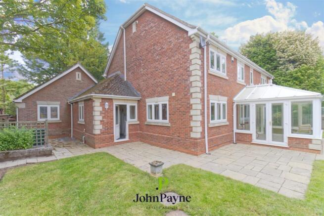 Mature Rear Garden