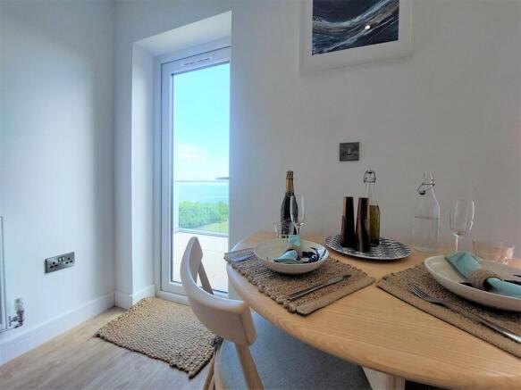2 bed Apartment for sale Image 7