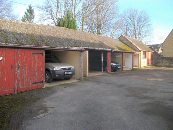 Garages.jpg