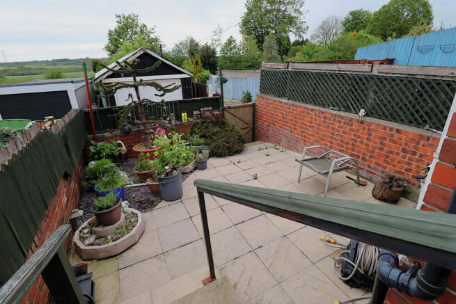 2 bed Terraced for sale Image 11