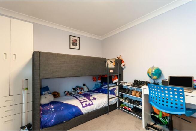 Photo 12
