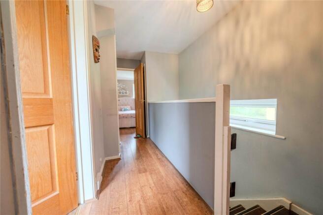 3 bed Town House for sale Image 11