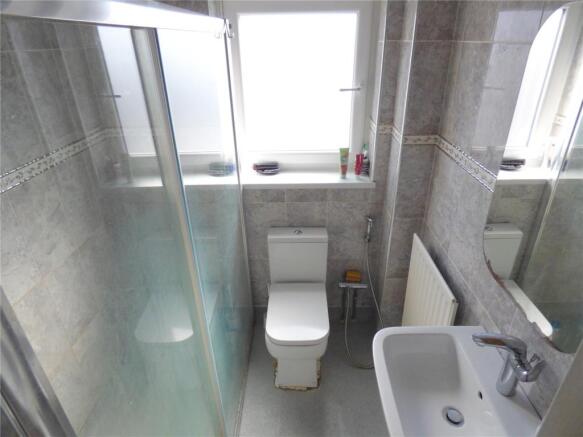 Family Shower Room