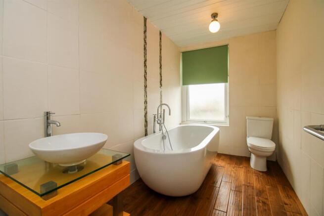 3 bed End of Terrace for sale Image 6