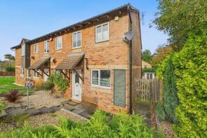 27, Pine Ridge, Northampton NN3 5LL