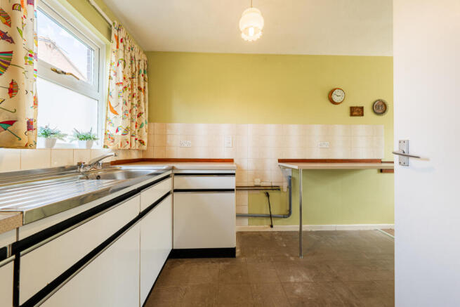 MLL02785-HDR
