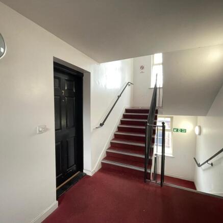 2 bed Apartment for sale Image 8