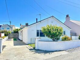 Glenroy, Warren Road, Rhosneigr LL64 5QT