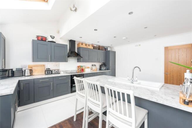 Kitchen/Breakfast Rm