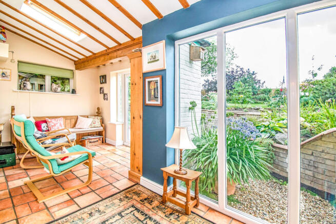 Garden Room Area 1