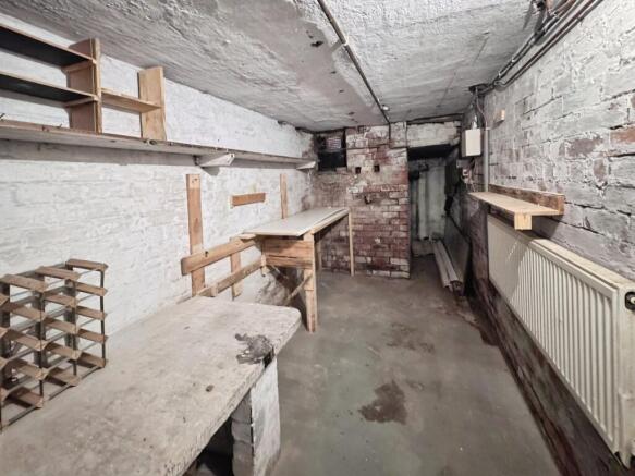 2 bed Terraced for sale Image 12