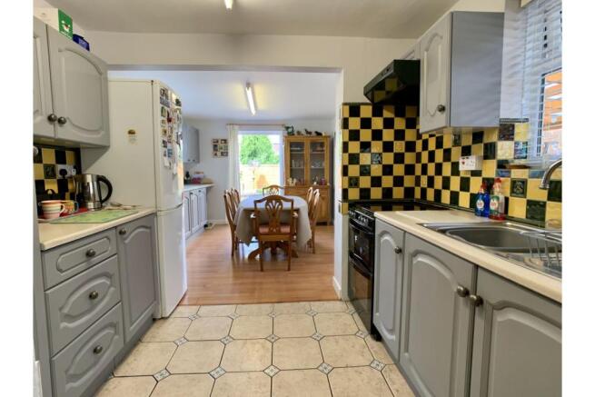 Kitchen/Dining Room