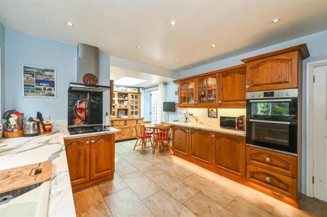Kitchen/Breakfast Room