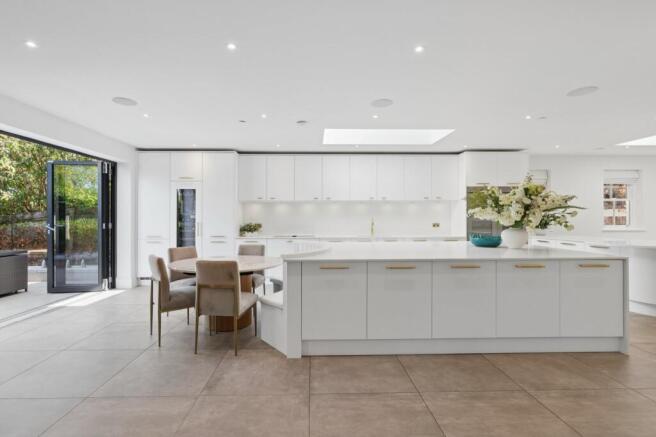 Kitchen/Breakfast