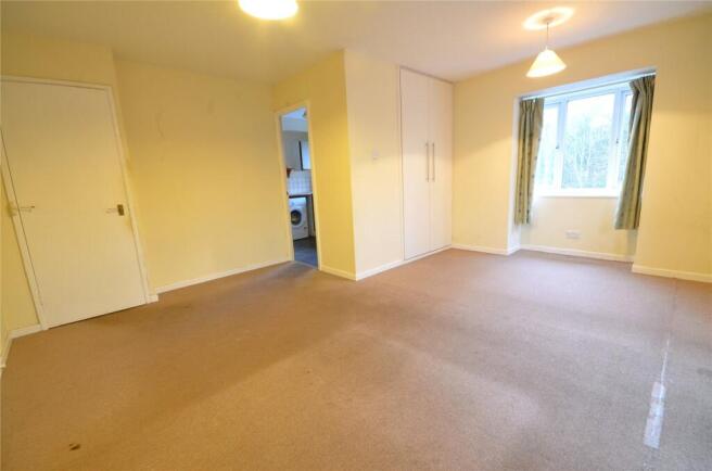 Bedroom/Living