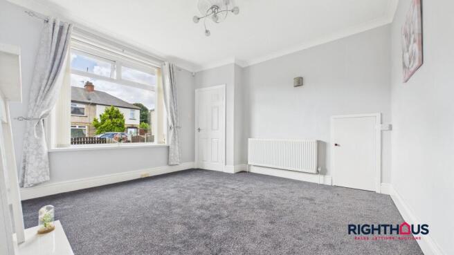 3 bed Terraced for sale Image 5