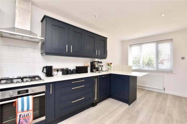3 bed Semi-Detached for sale Image 5