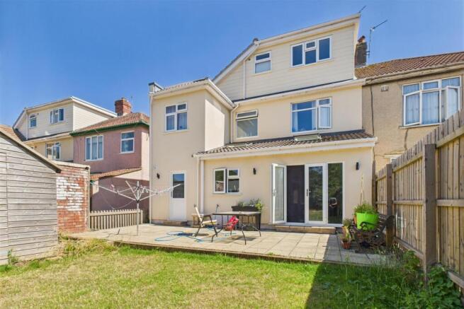 46 Frome Valley Road, Frenchay, Bristol BS16 1HE |