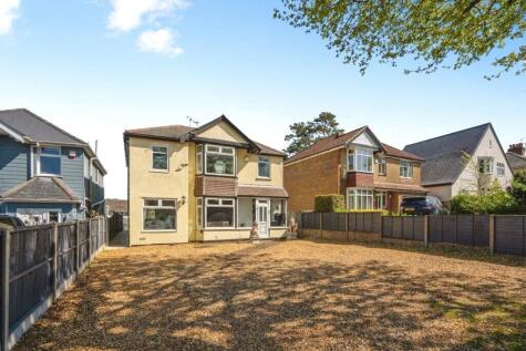 Lovedean Lane, Waterlooville, PO8