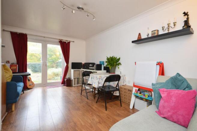 Sitting/Dining Room