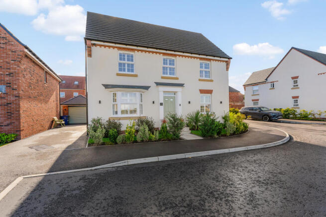 4-bed detached on 4, Ribston Gardens Appleton, Warrington, £700,000