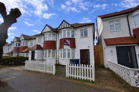 Golders Manor Drive, NW11