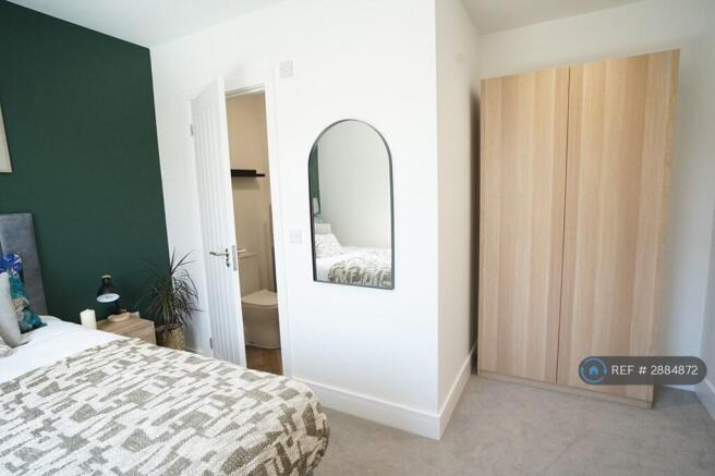 Modern Ensuite Double Room