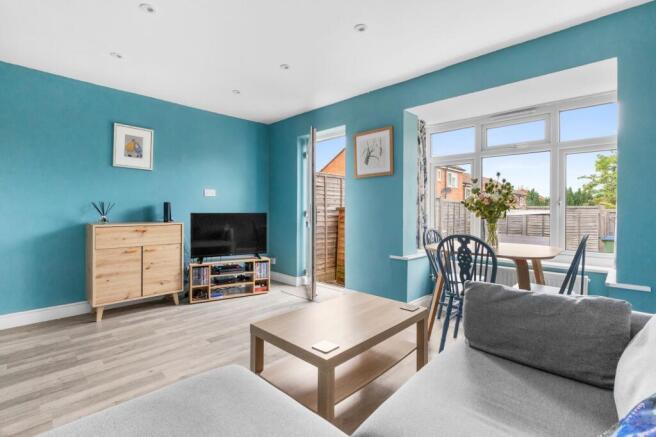 Sitting/Dining Room