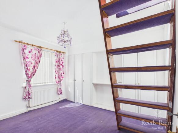 3 bed Semi-Detached to rent Image 8