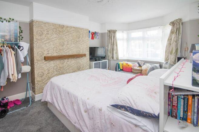 Lounge/Bedroom Four