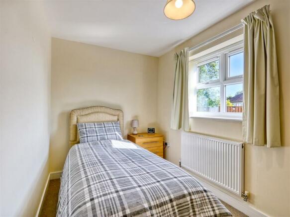 bed 3