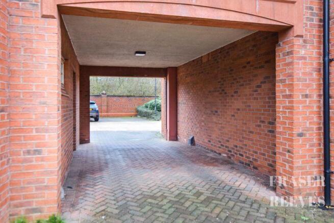 PARKING AVAILABLE TO REAR