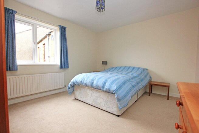 2 bed Terraced for sale Image 6