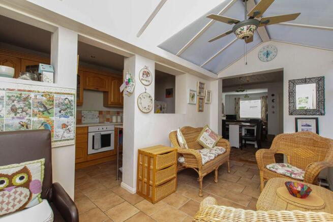 Conservatory/Kitchen