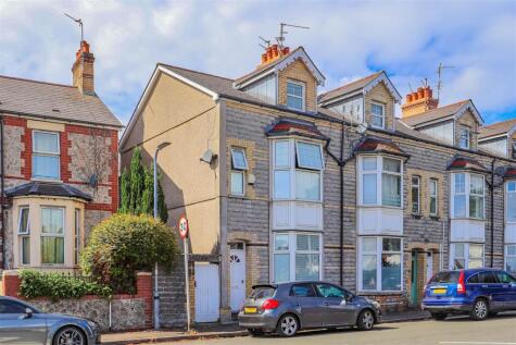 Courtenay Road, Barry
