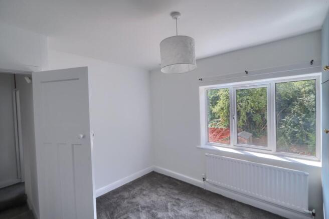 3 bed Terraced for sale Image 11