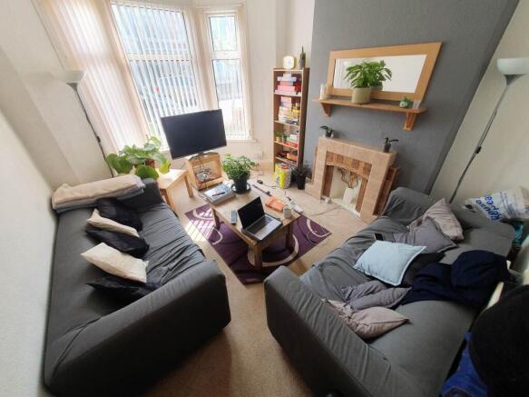 Living Room (1)