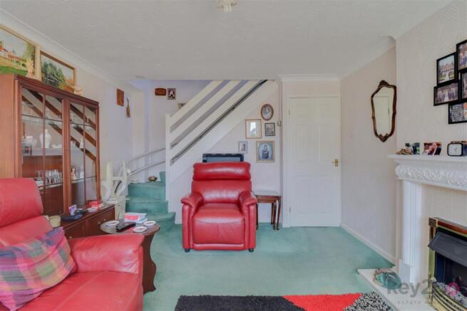 Hawksway, Eckington, Sheffield, S21 photo 4