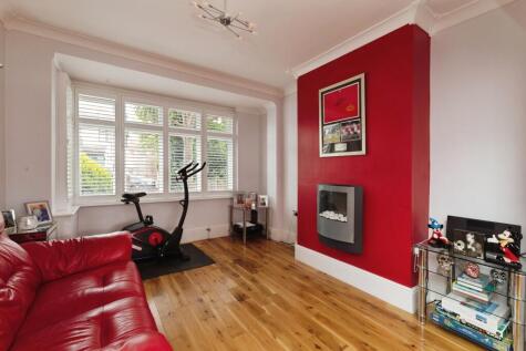 Harold Road, London, E4